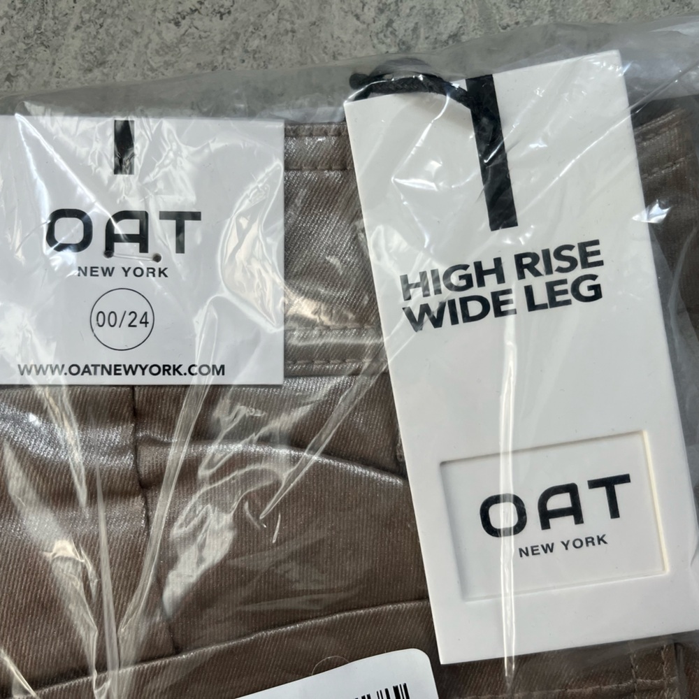 OAT Glossy Pants - Wide-Leg
